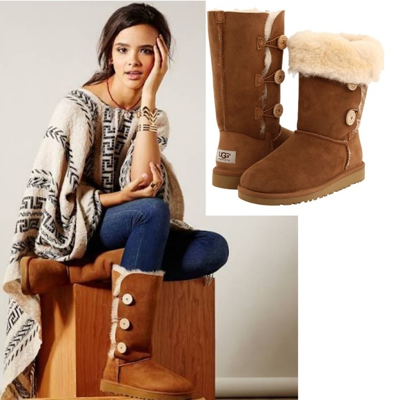 UGG BAILEY BUTTON TRIPLET BOOT - Picture 1 of 8